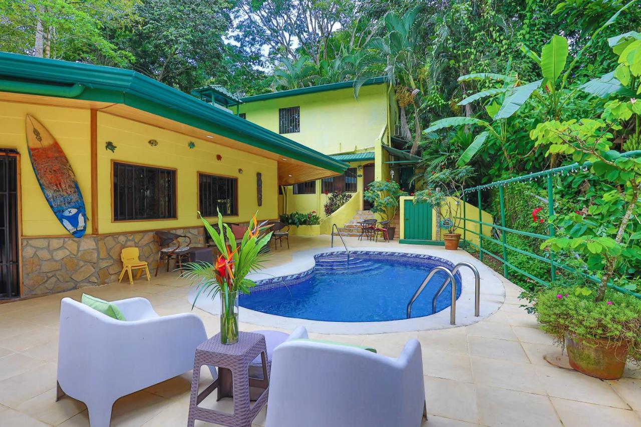 Jungle Creek Aparthotel Manuel Antonio Exterior photo