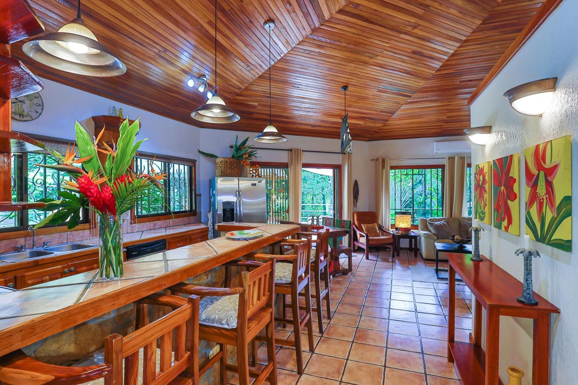 Jungle Creek Aparthotel Manuel Antonio Room photo